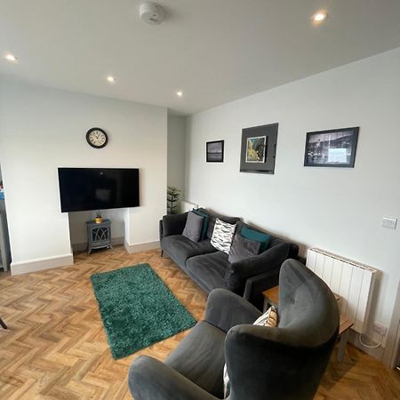 Superb 2 Bedroom Sea View Flat Scarborough Extérieur photo