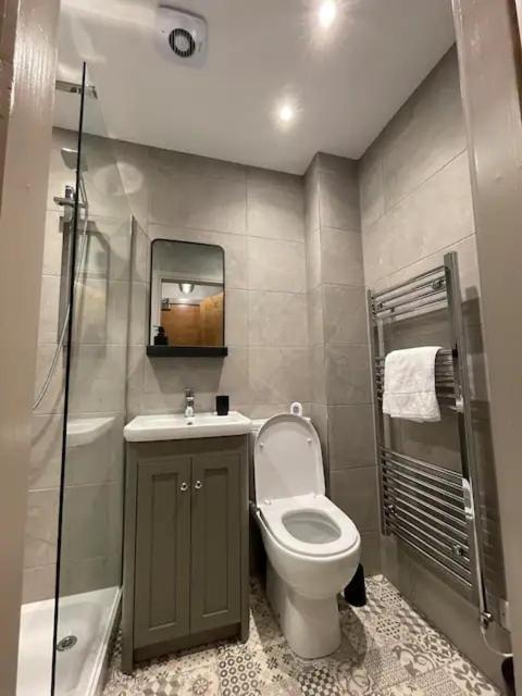Superb 2 Bedroom Sea View Flat Scarborough Extérieur photo