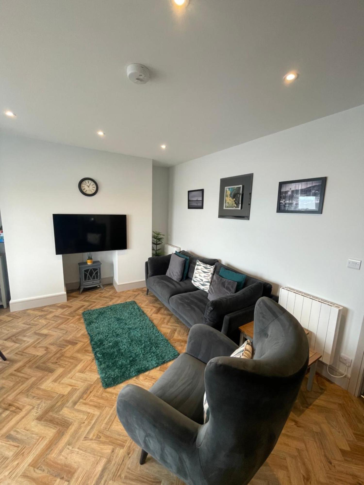 Superb 2 Bedroom Sea View Flat Scarborough Extérieur photo